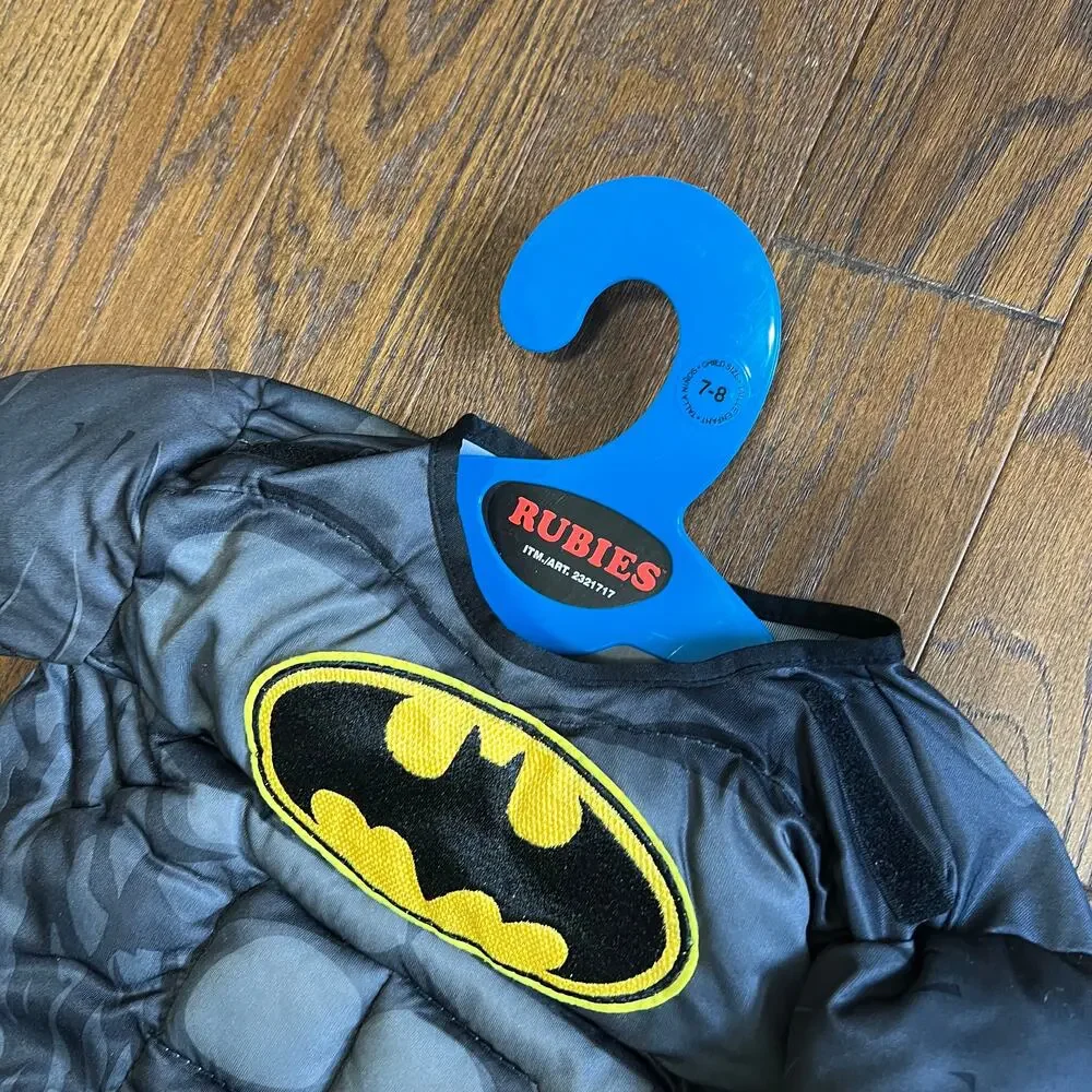 Batman Kids Superhero costumes Sz 7/8